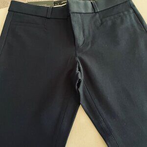 BANANA REPUBLIC "SLOAN" NAVY ANKLE SKINNY FIT PANTS - SZ 2 PETITE - TAGS ON